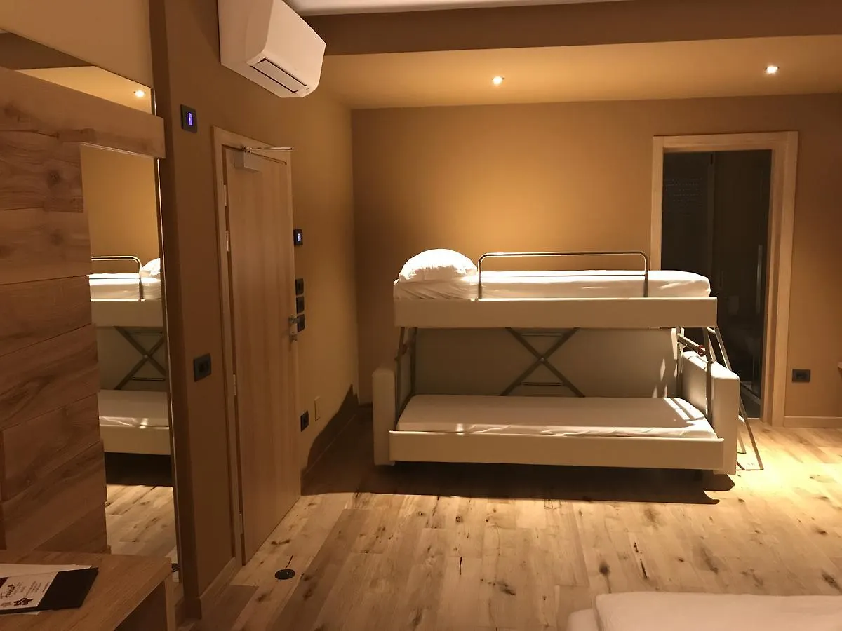 Hotel Carla Failela Valli del Pasubio 0*,  Itálie
